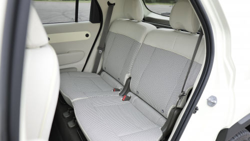 HYUNDAI INSTER ELECTRIC HATCHBACK 85kW 01 49kWh 5dr Auto view 5